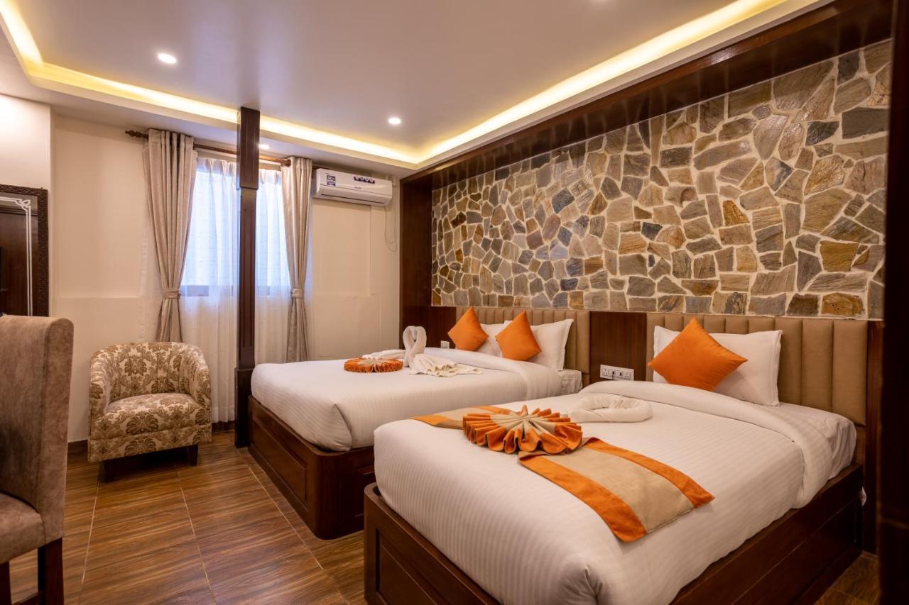 Airport Himalaya Boutique Hotel Kathmandu Buitenkant foto