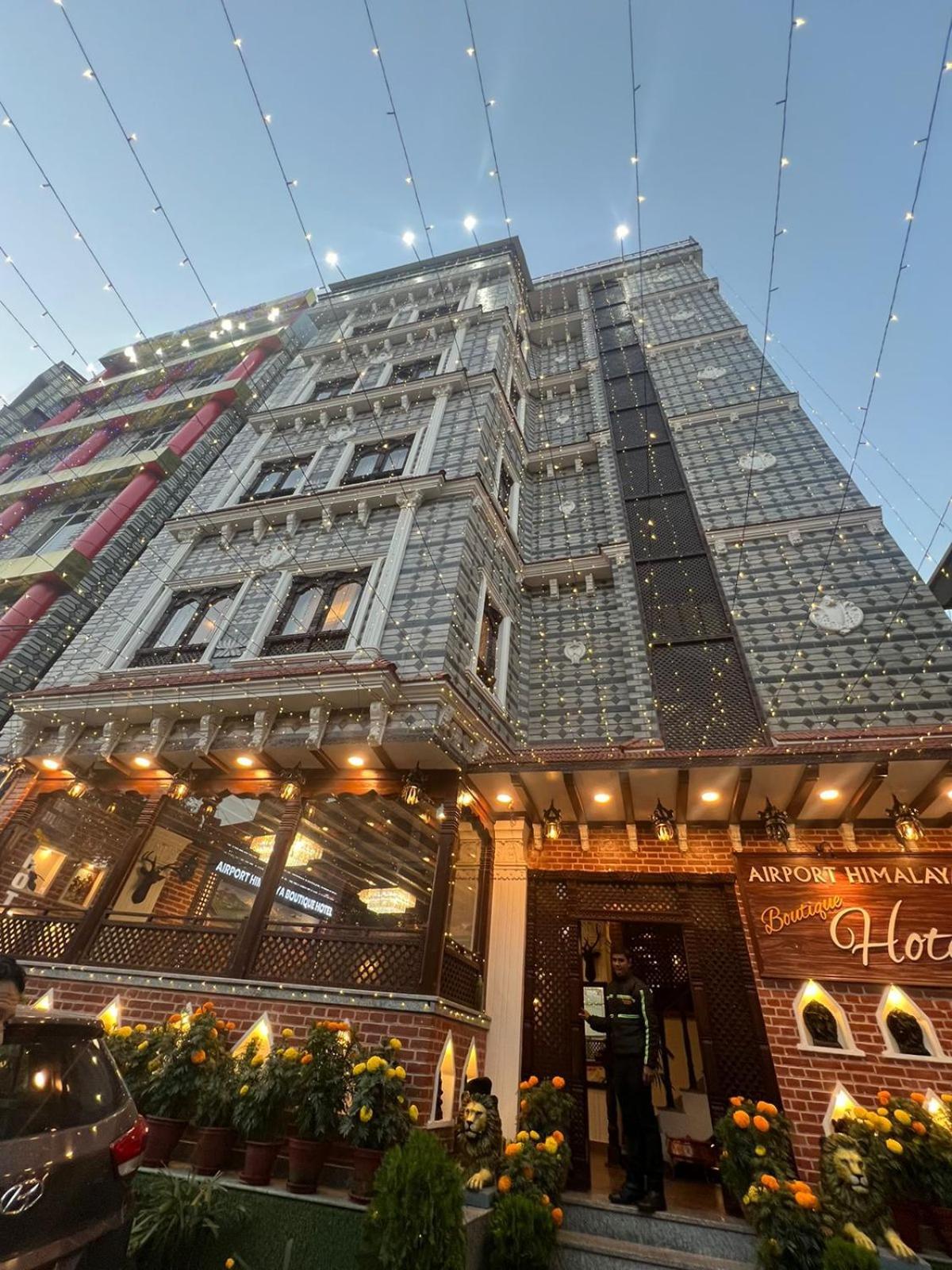 Airport Himalaya Boutique Hotel Kathmandu Buitenkant foto