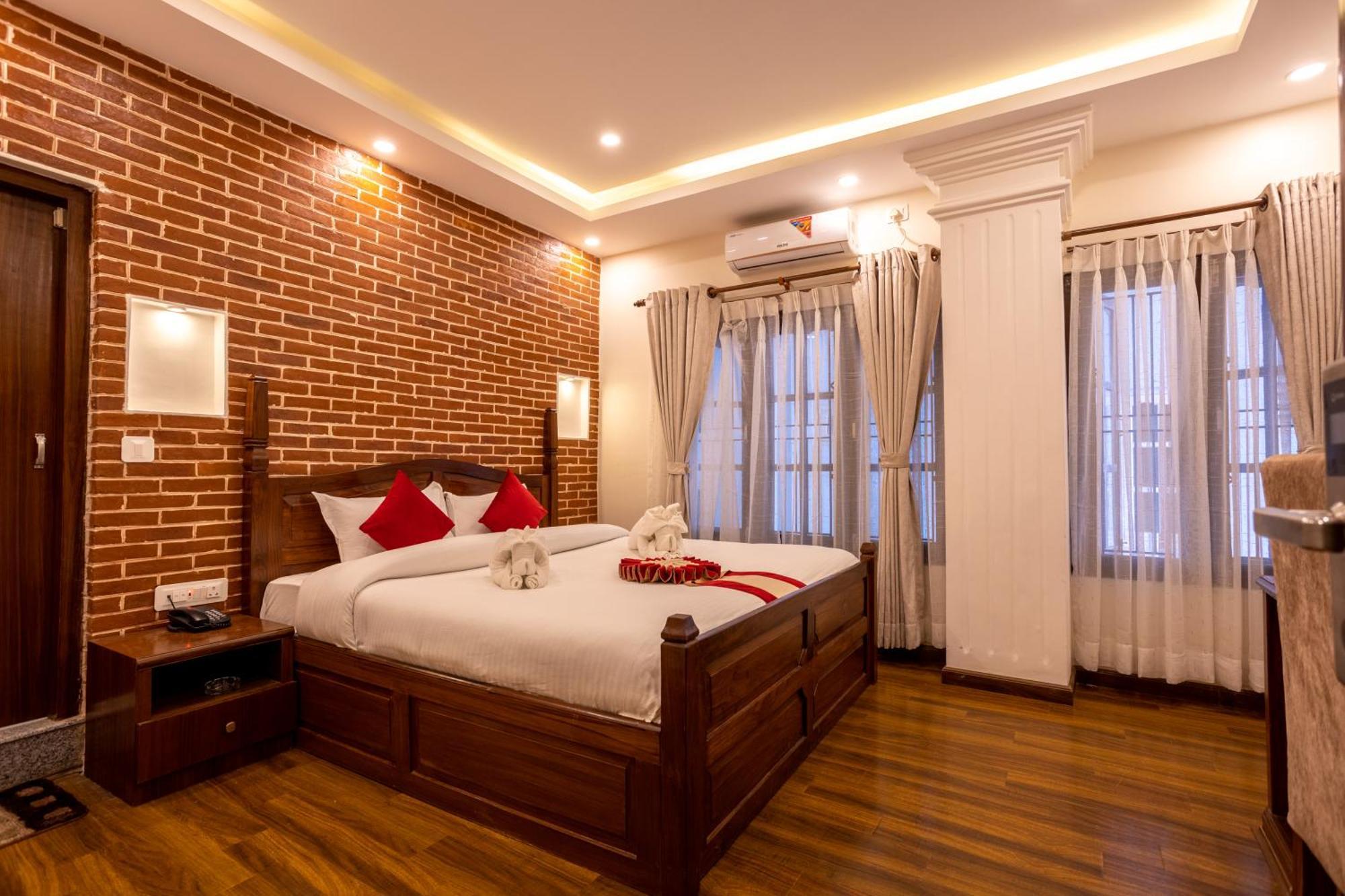 Airport Himalaya Boutique Hotel Kathmandu Buitenkant foto