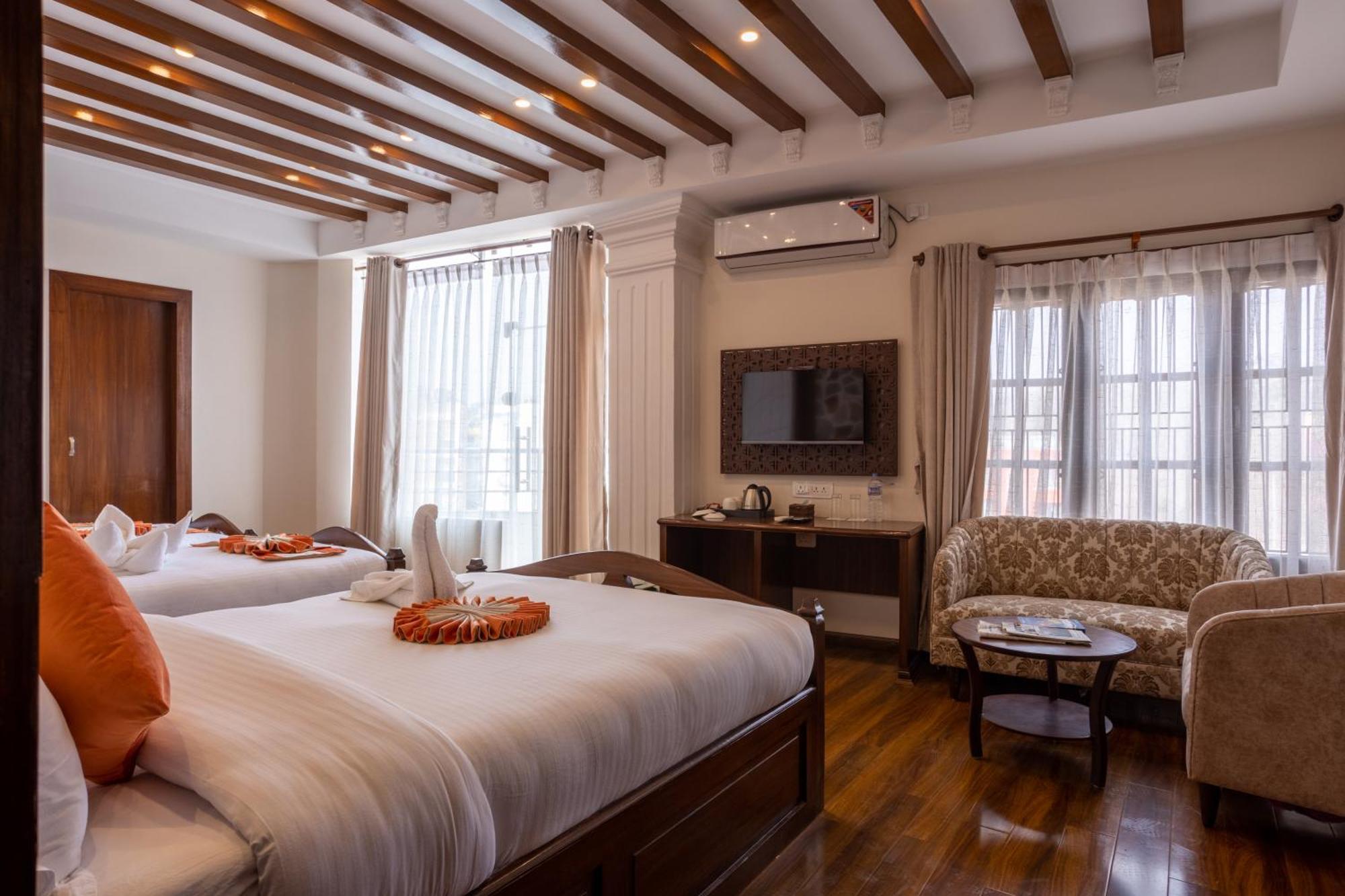 Airport Himalaya Boutique Hotel Kathmandu Buitenkant foto