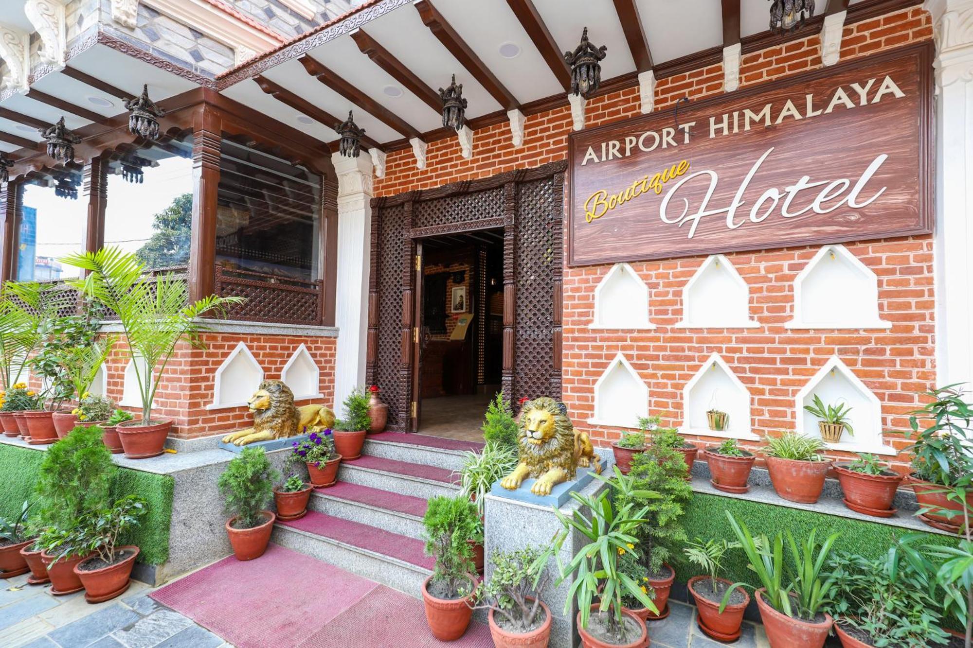Airport Himalaya Boutique Hotel Kathmandu Buitenkant foto